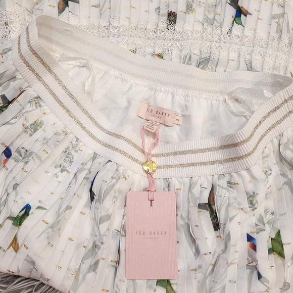 🍒NWT🍒 TED BAKER FORTUNE PLEATED MIDI SKIRT - Picture 8 of 10